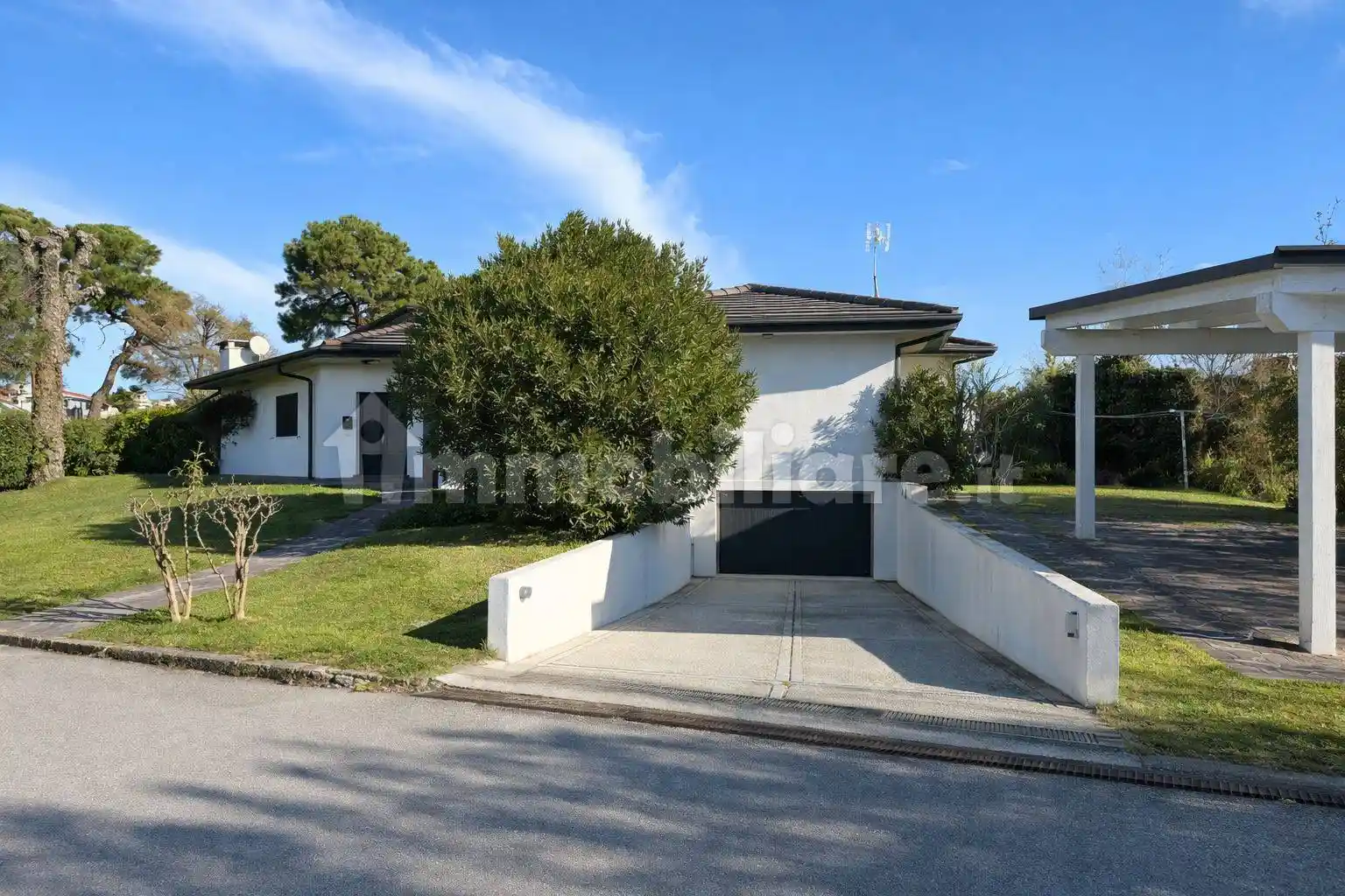 Villa in vendita a Rosolina