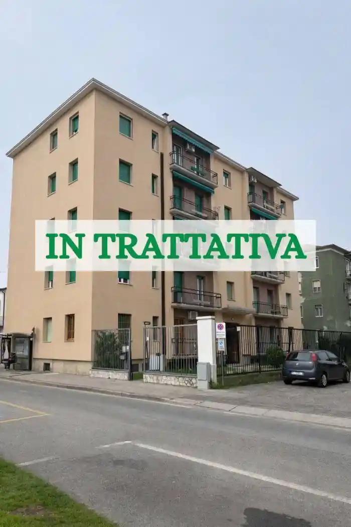 Appartamento in vendita a Pavia