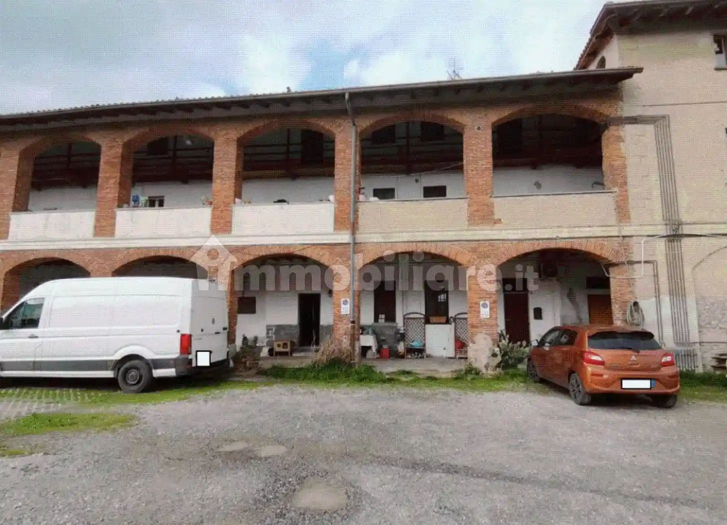 Appartamento in vendita a Caponago