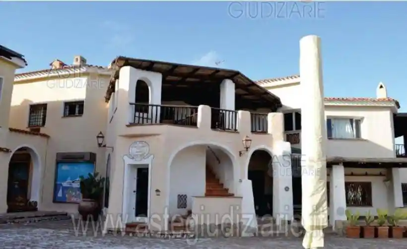 Appartamento in vendita a Arzachena