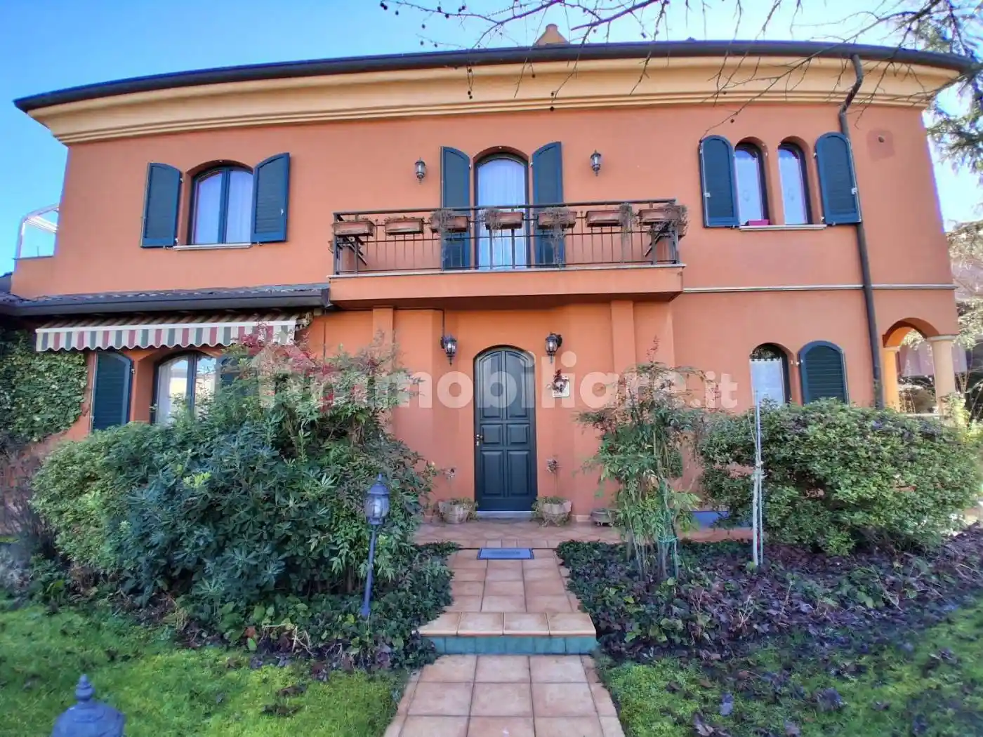 Villa in vendita a Montebello della Battaglia