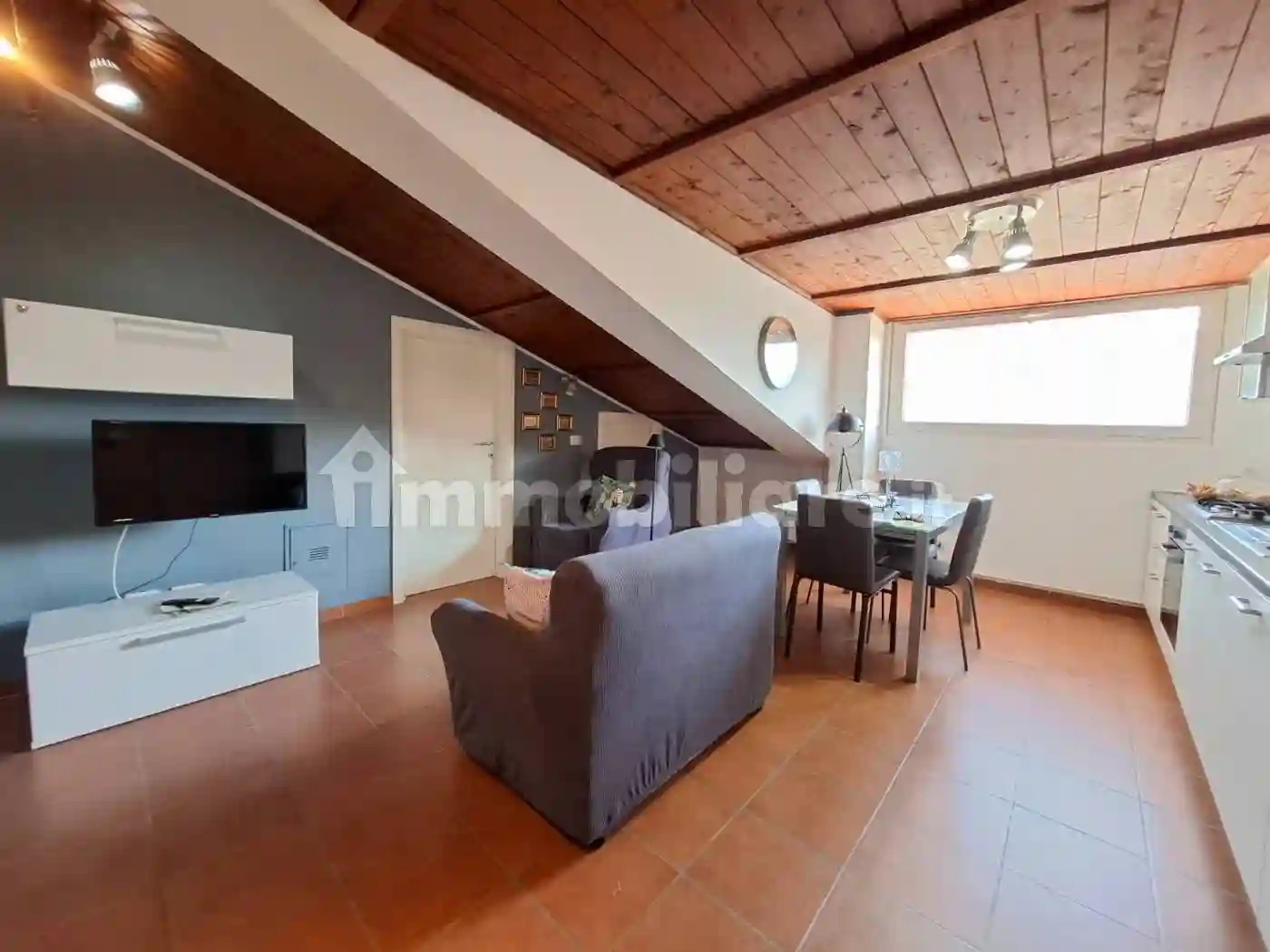 Attico - Mansarda - foto 2