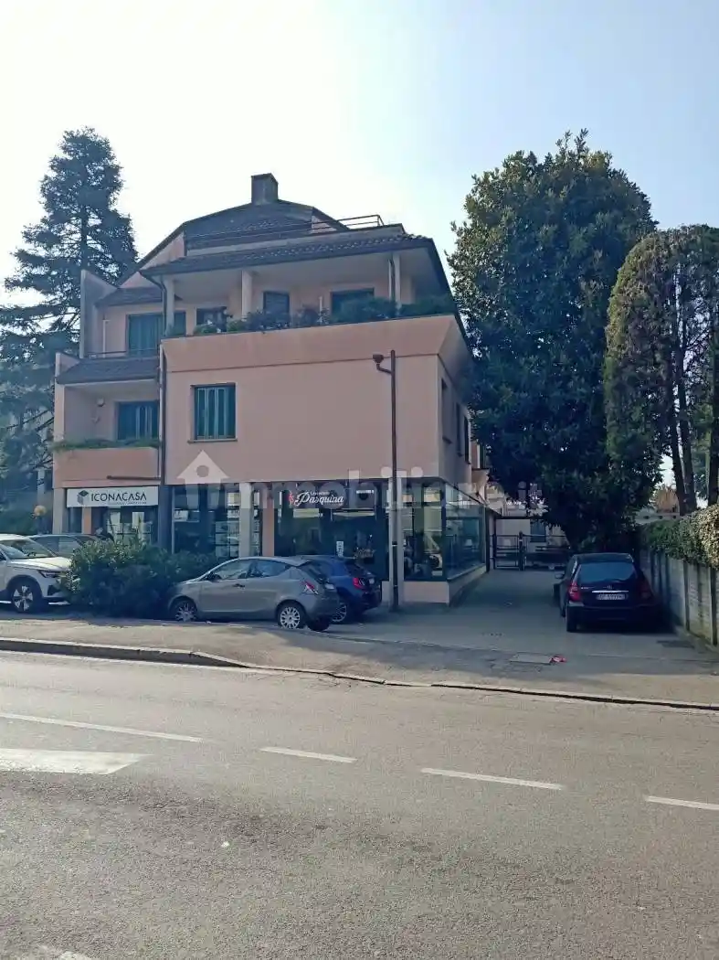 Appartamento in vendita a Mariano Comense