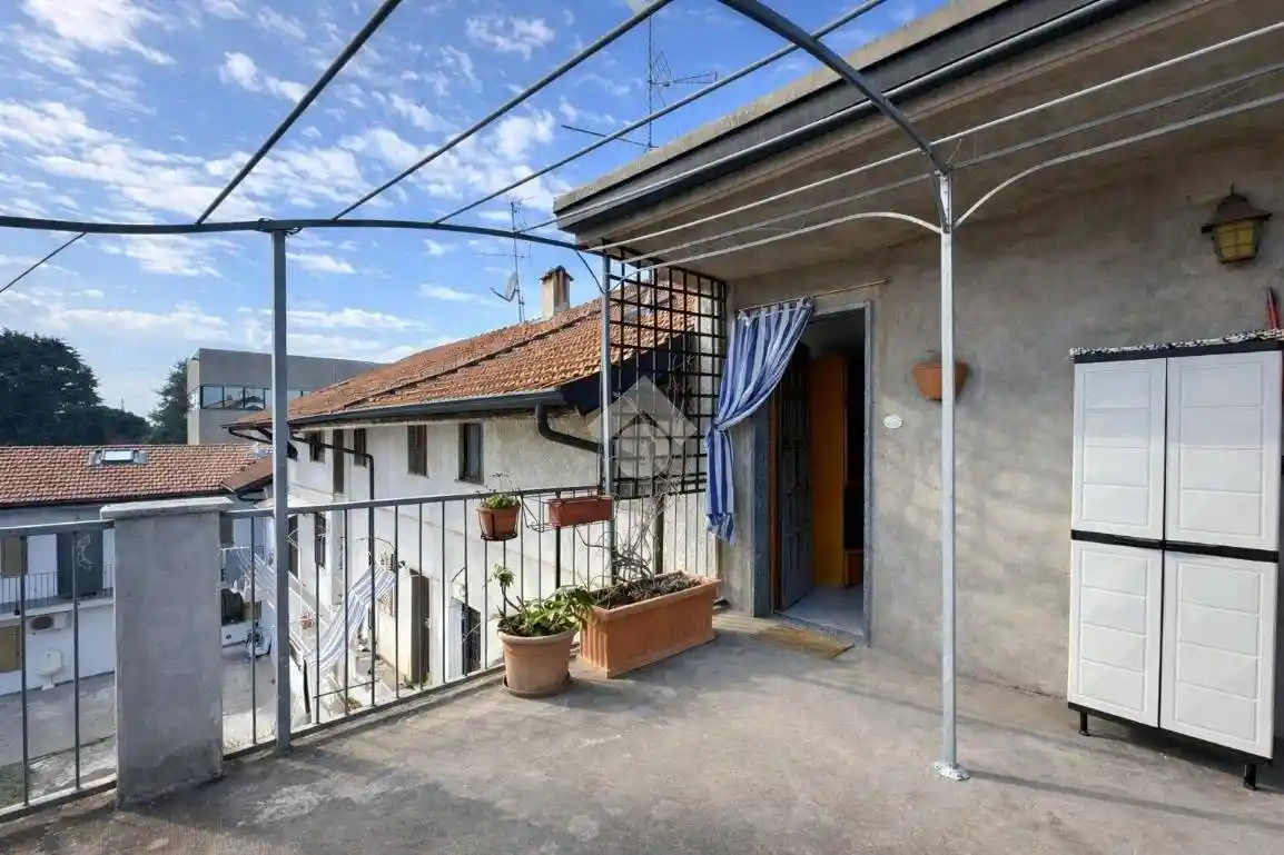 Appartamento in vendita a Varedo