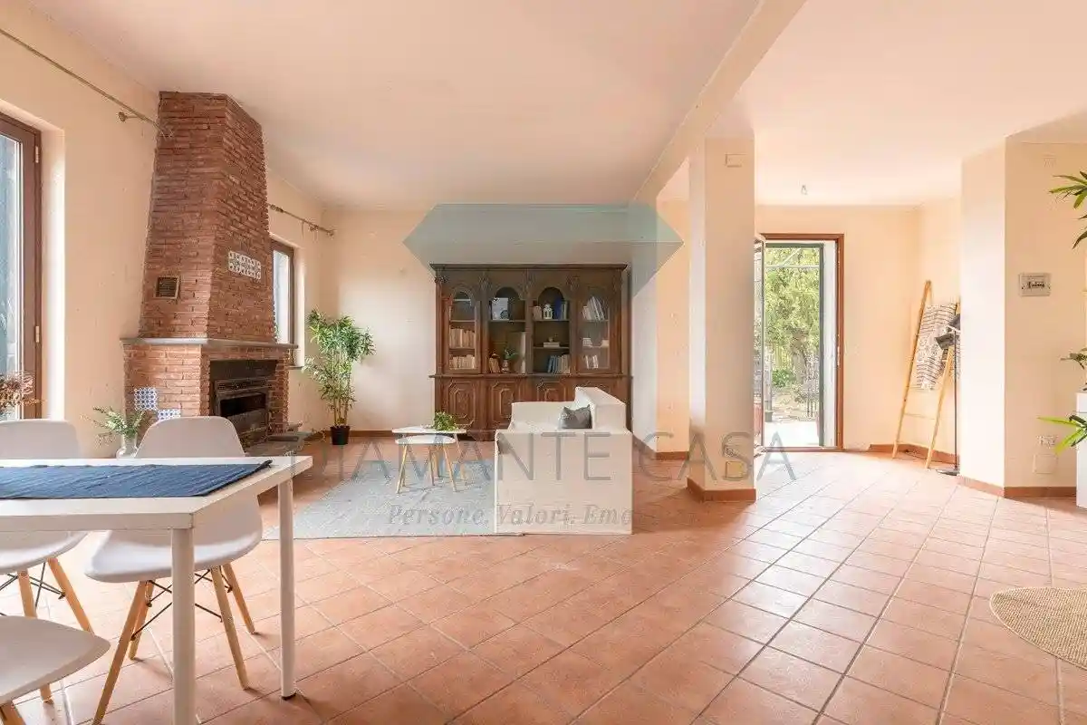 Villa in vendita a Trecastagni