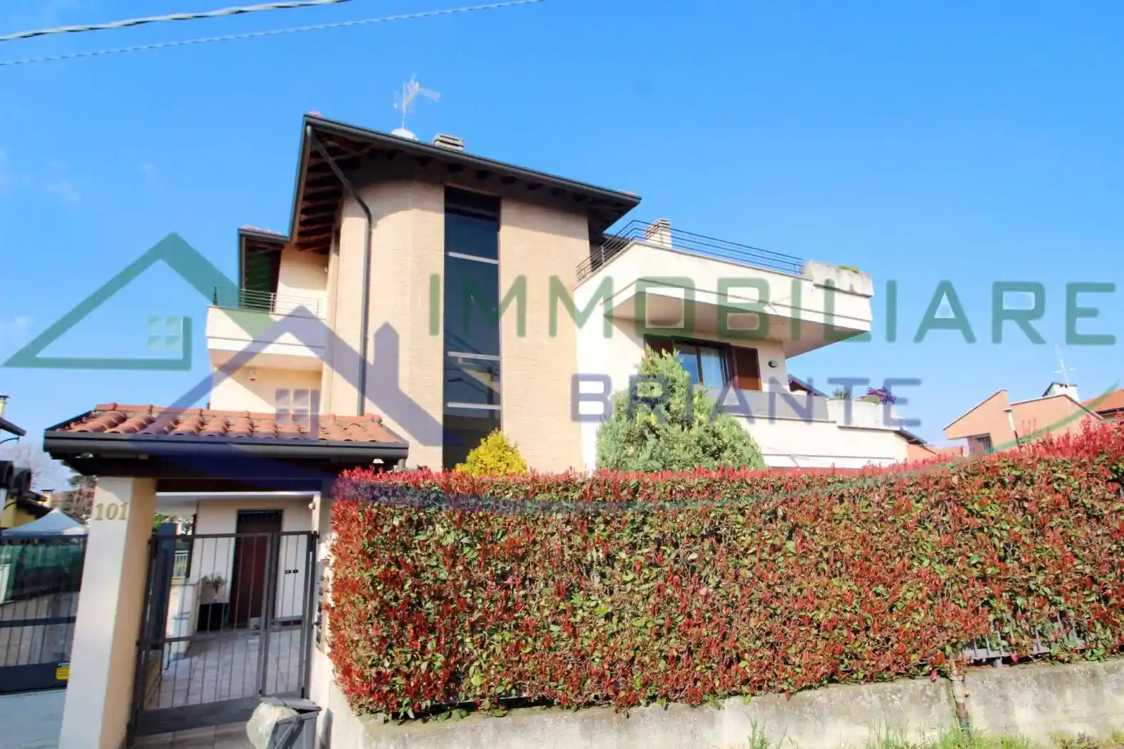 Appartamento in vendita a Cardano al Campo