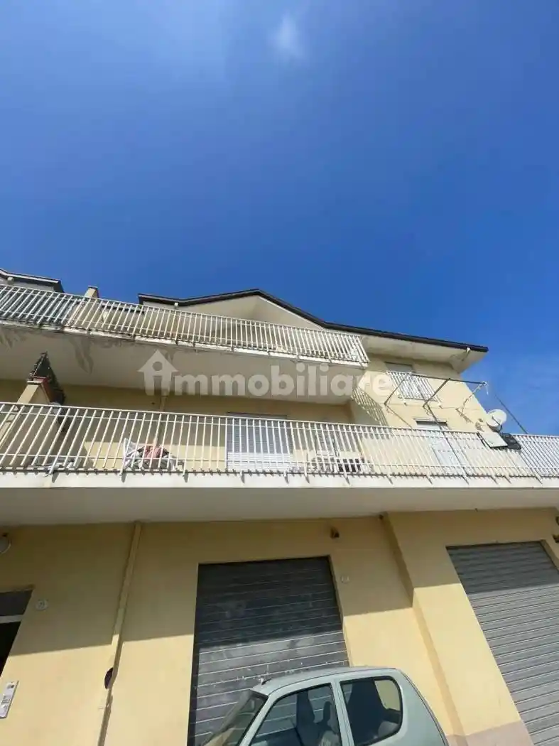 Palazzo - Edificio in affitto a Fossacesia