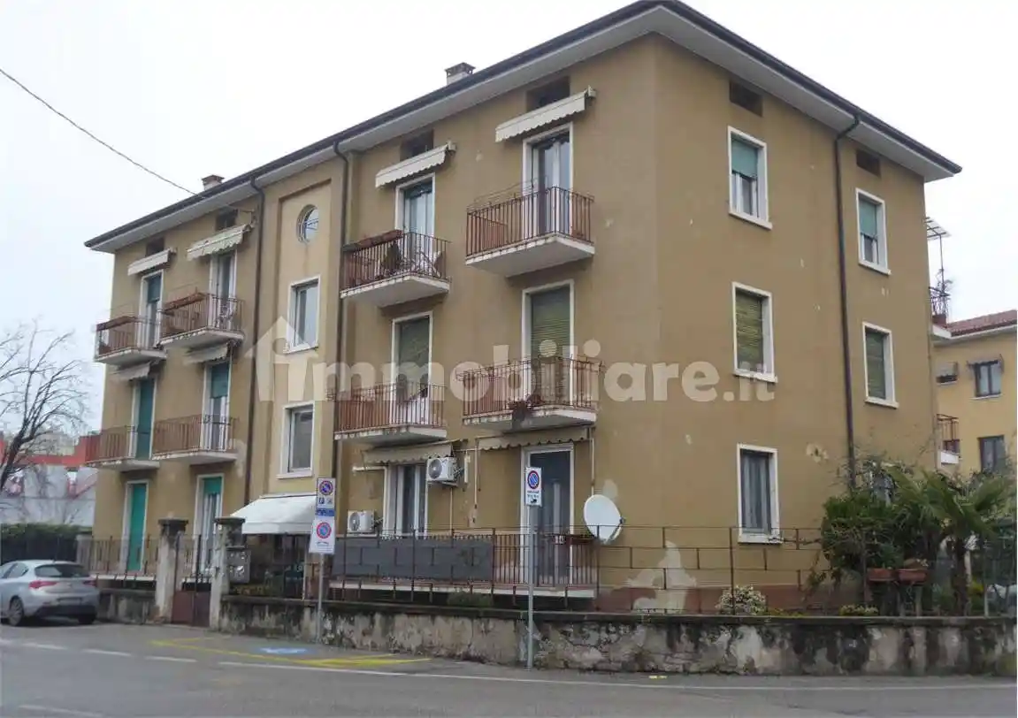 Appartamento in vendita a Bussolengo