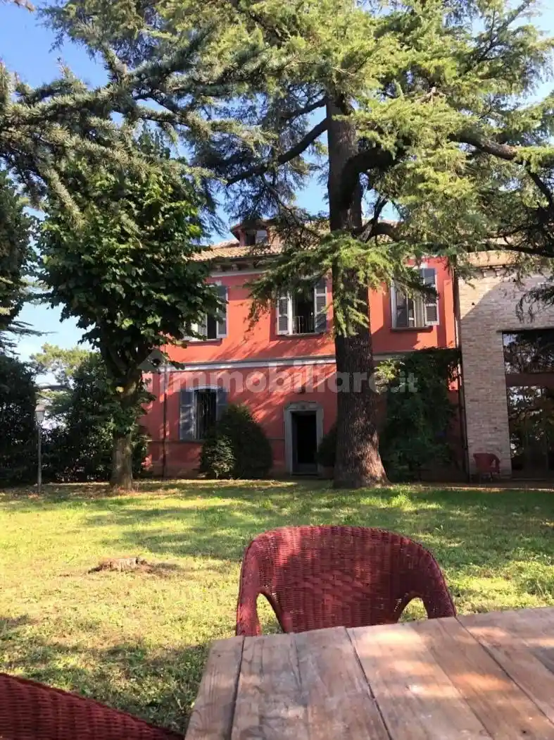 Casa indipendente in vendita a Montebello della Battaglia