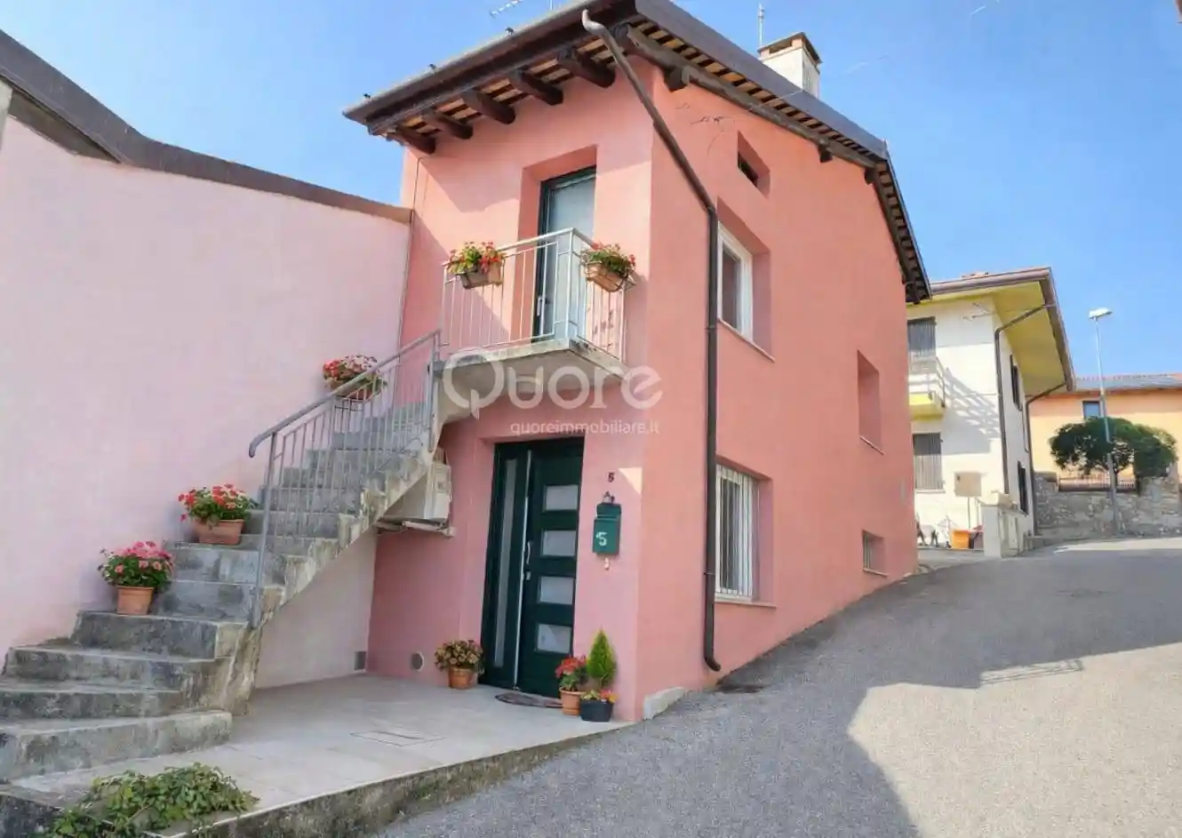 Casa indipendente in vendita a Fagagna