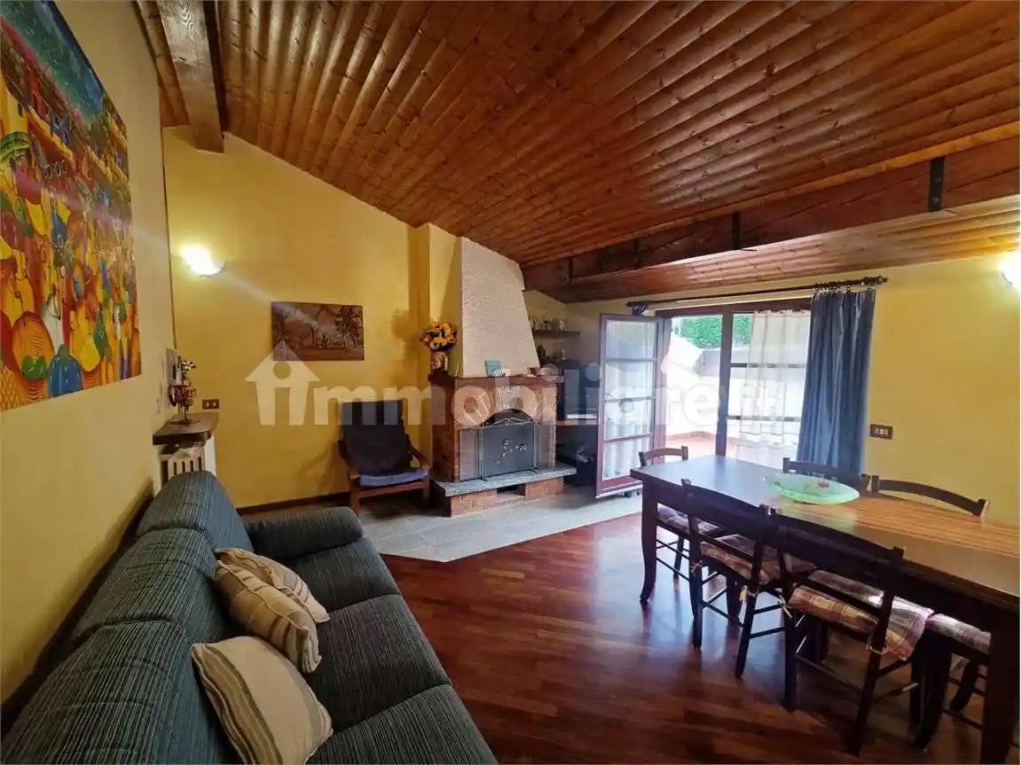 Appartamento in vendita a Cremeno