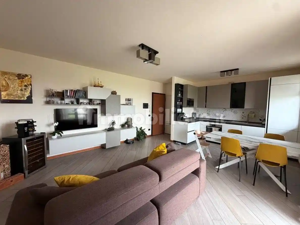 Appartamento in vendita a Brescia