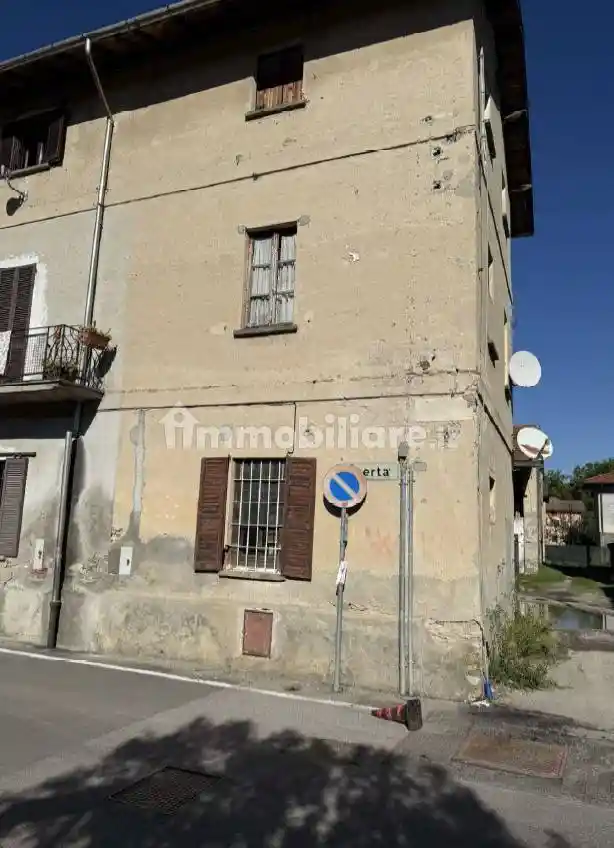 Casa indipendente in vendita a Casale Litta