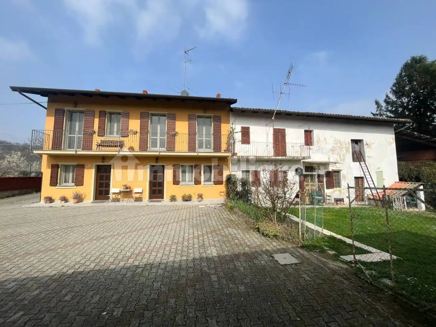 Rustico - Casale in vendita a Camino