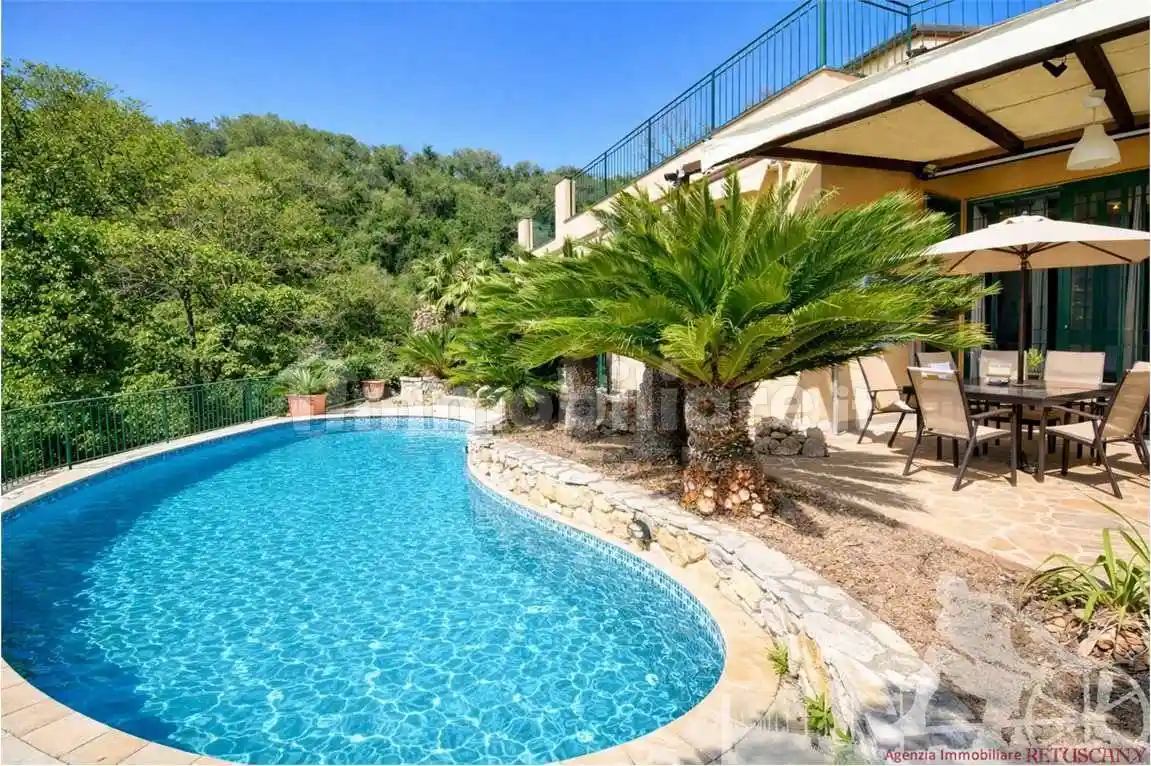 Villa in vendita a Lerici