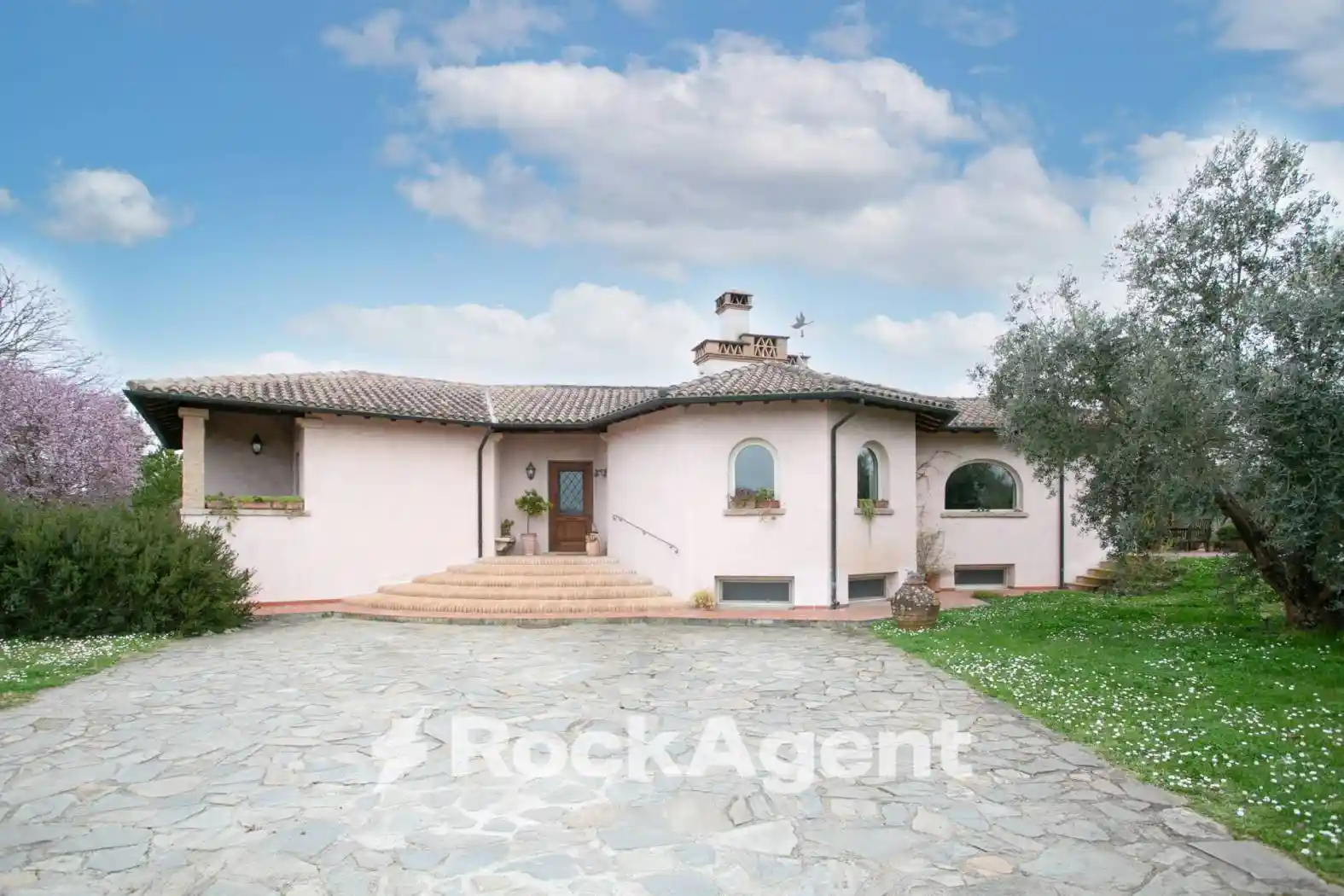 Villa in vendita a Canale Monterano