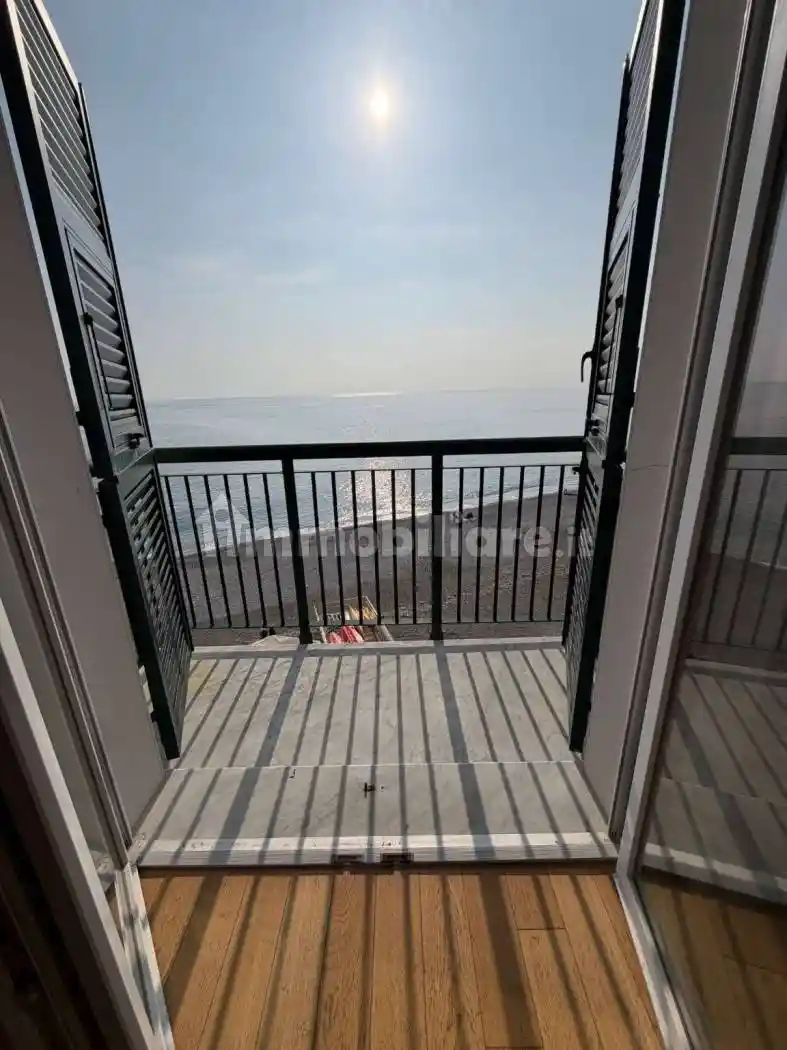 Appartamento in vendita a Sori