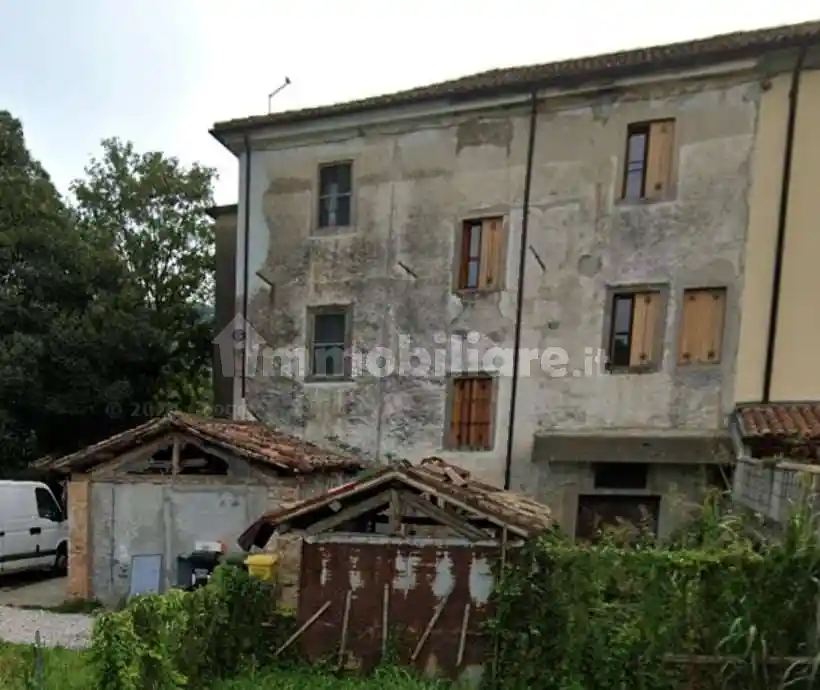 Appartamento in vendita a Tarzo