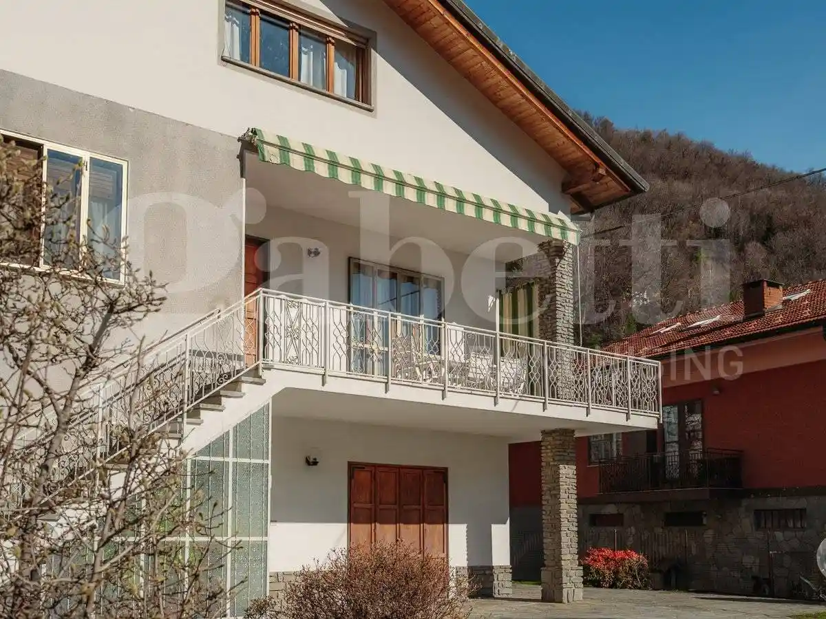 Casa indipendente in vendita a Porte