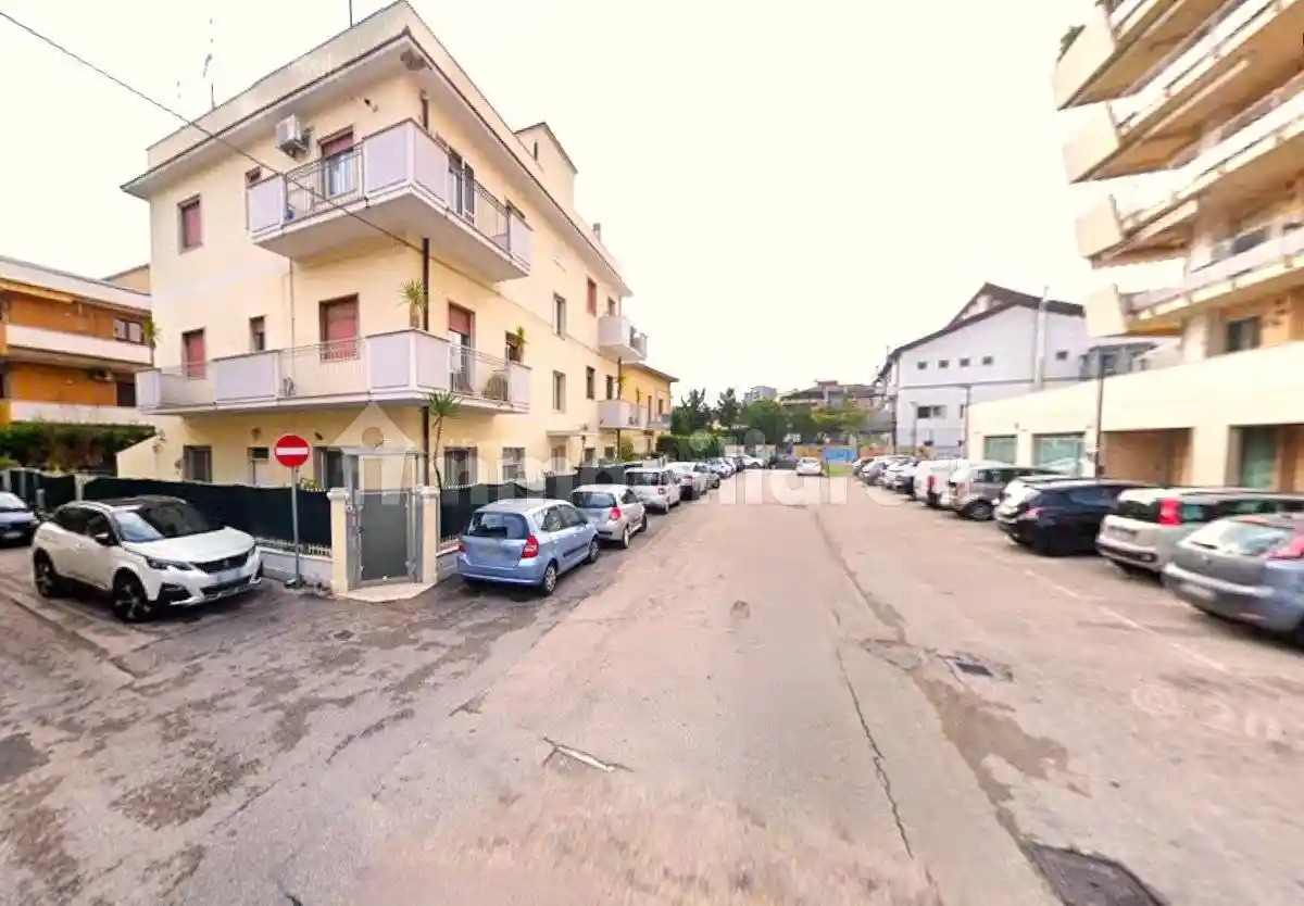 Appartamento in vendita a Pescara