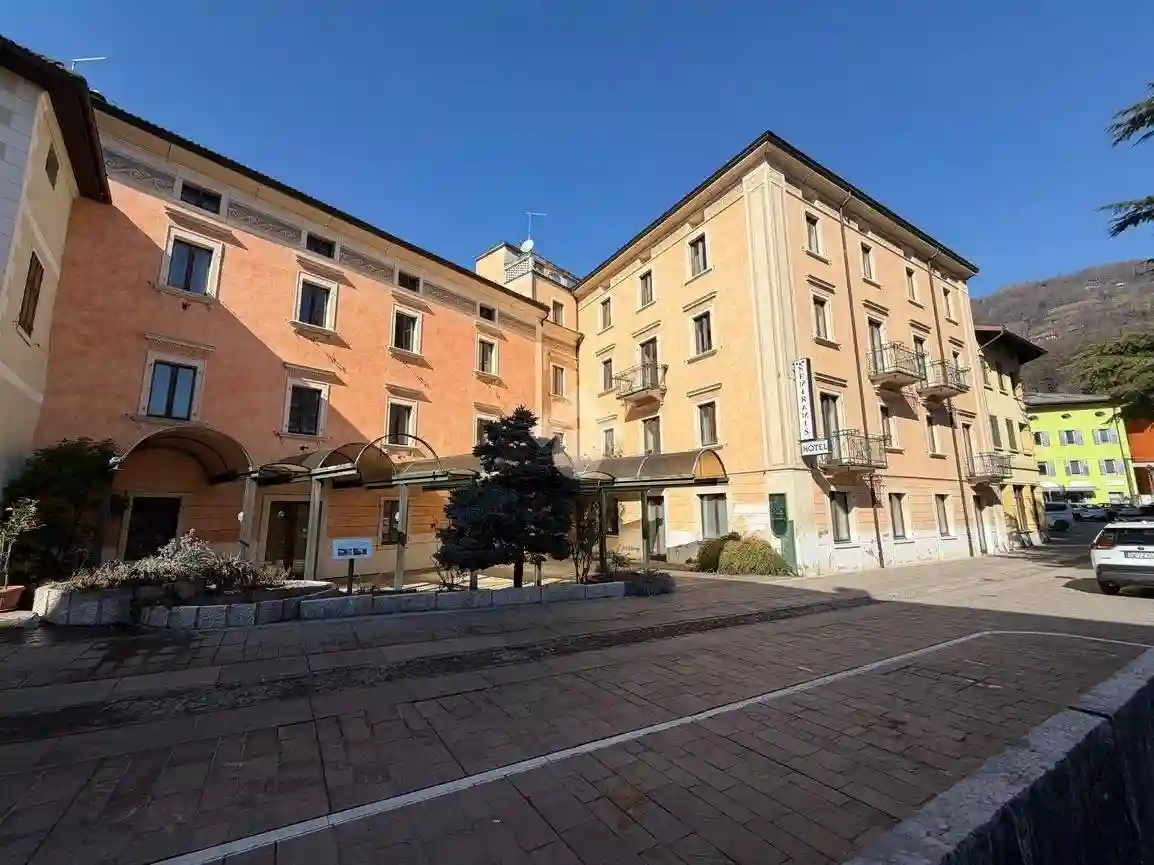 Palazzo - Edificio - foto 2