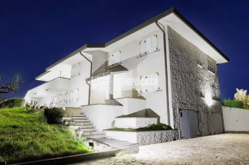 Villa in vendita a Torreglia