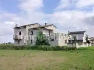 Villetta a schiera in vendita a Giacciano con Baruchella