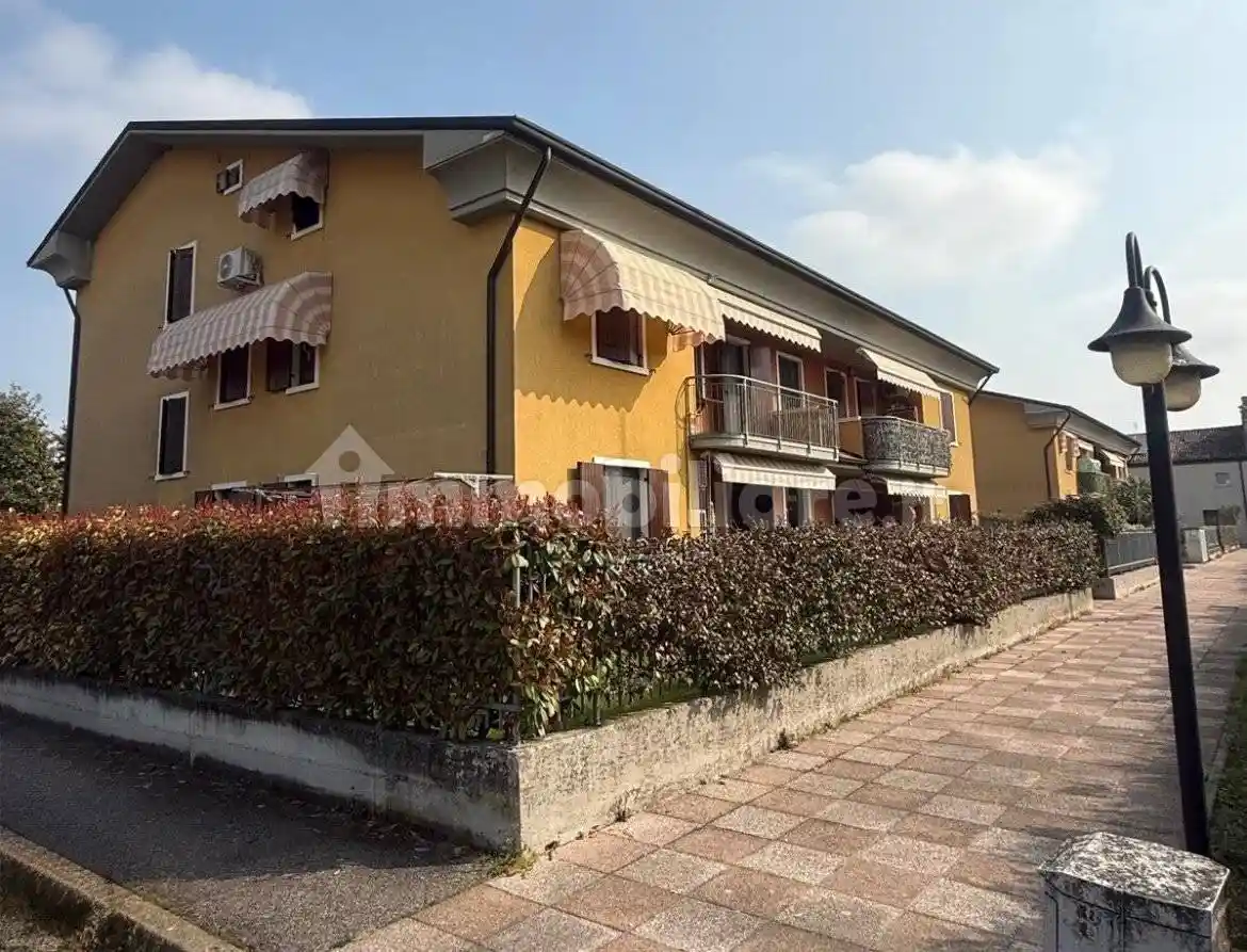 Appartamento in vendita a Trevenzuolo