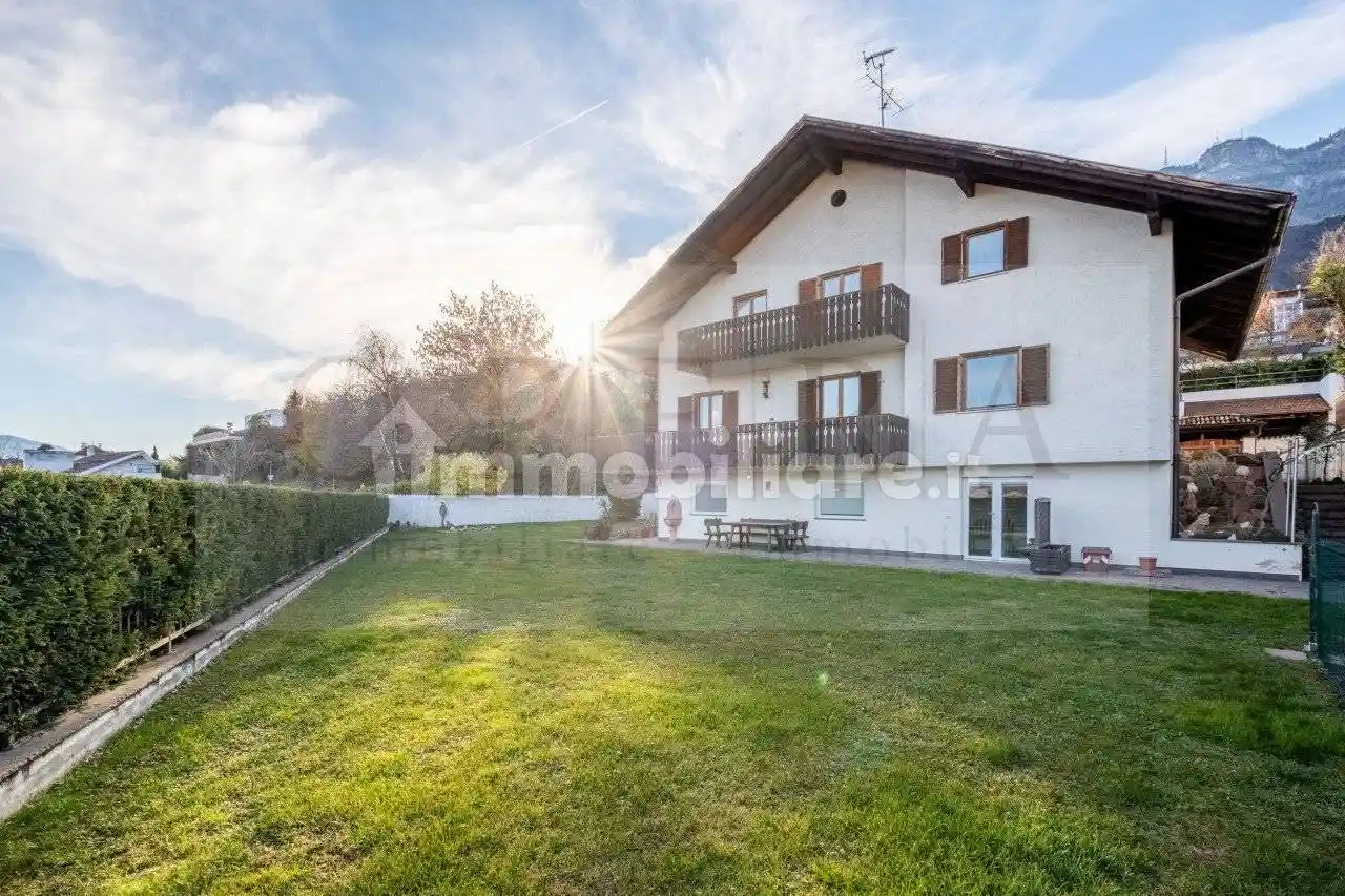 Villa in vendita a Appiano sulla Strada del Vino
