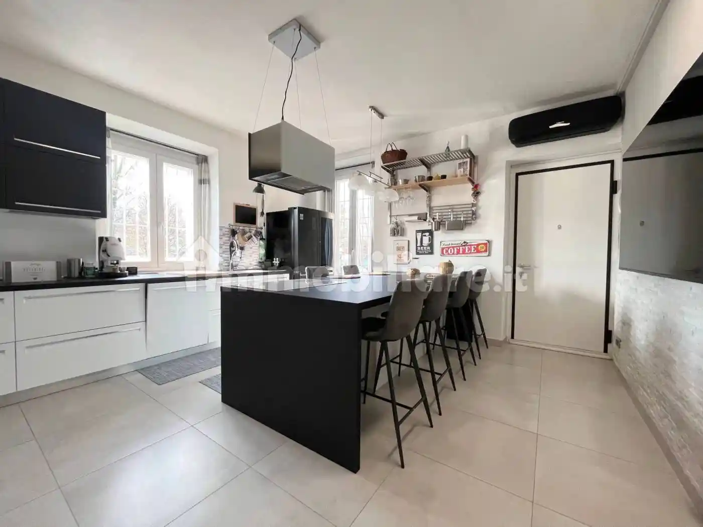 Appartamento in vendita a Villasanta