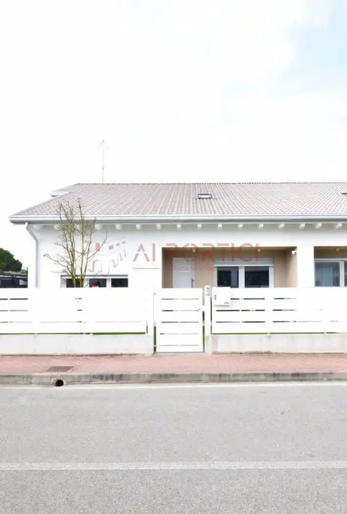 Villa in vendita a Fossò