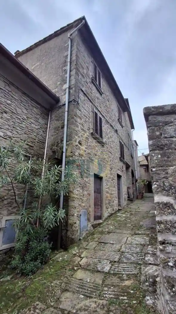 Casa indipendente in vendita a Loro Ciuffenna