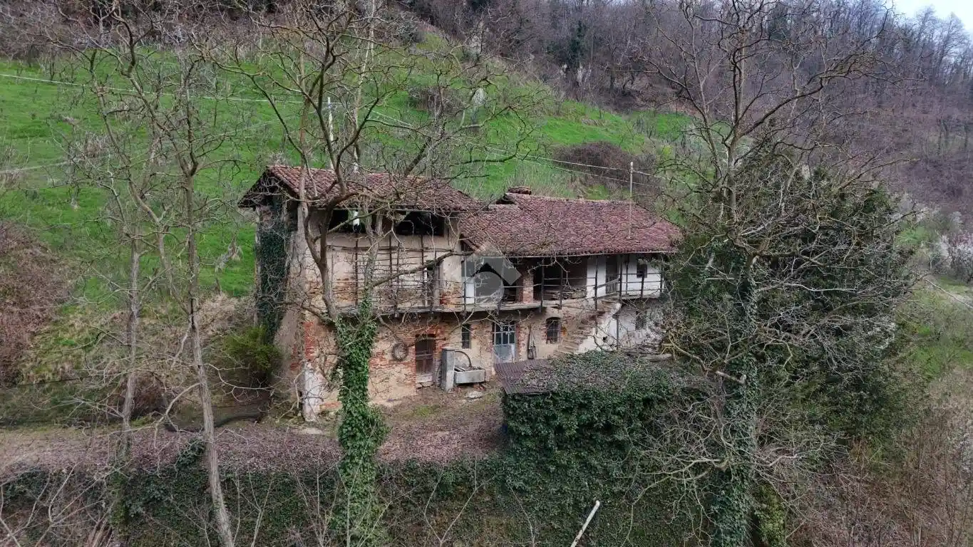 Rustico - Casale in vendita a Pagno