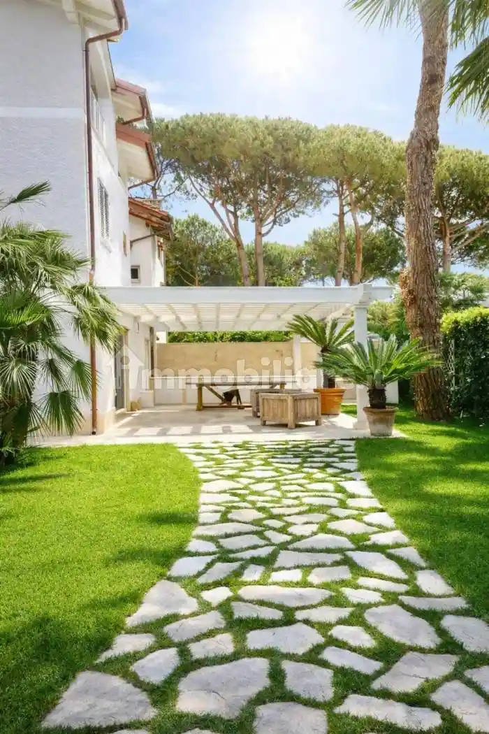 Villa in affitto a Forte dei Marmi