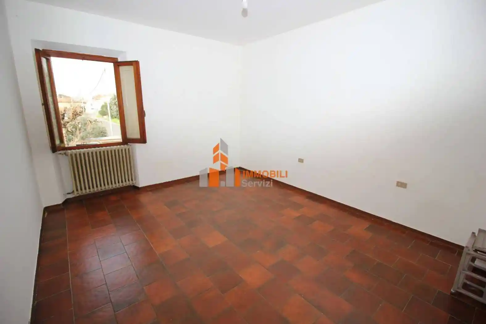 Casa indipendente in vendita a Prato