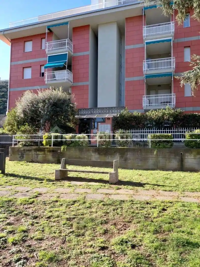 Appartamento in vendita a Borghetto Santo Spirito