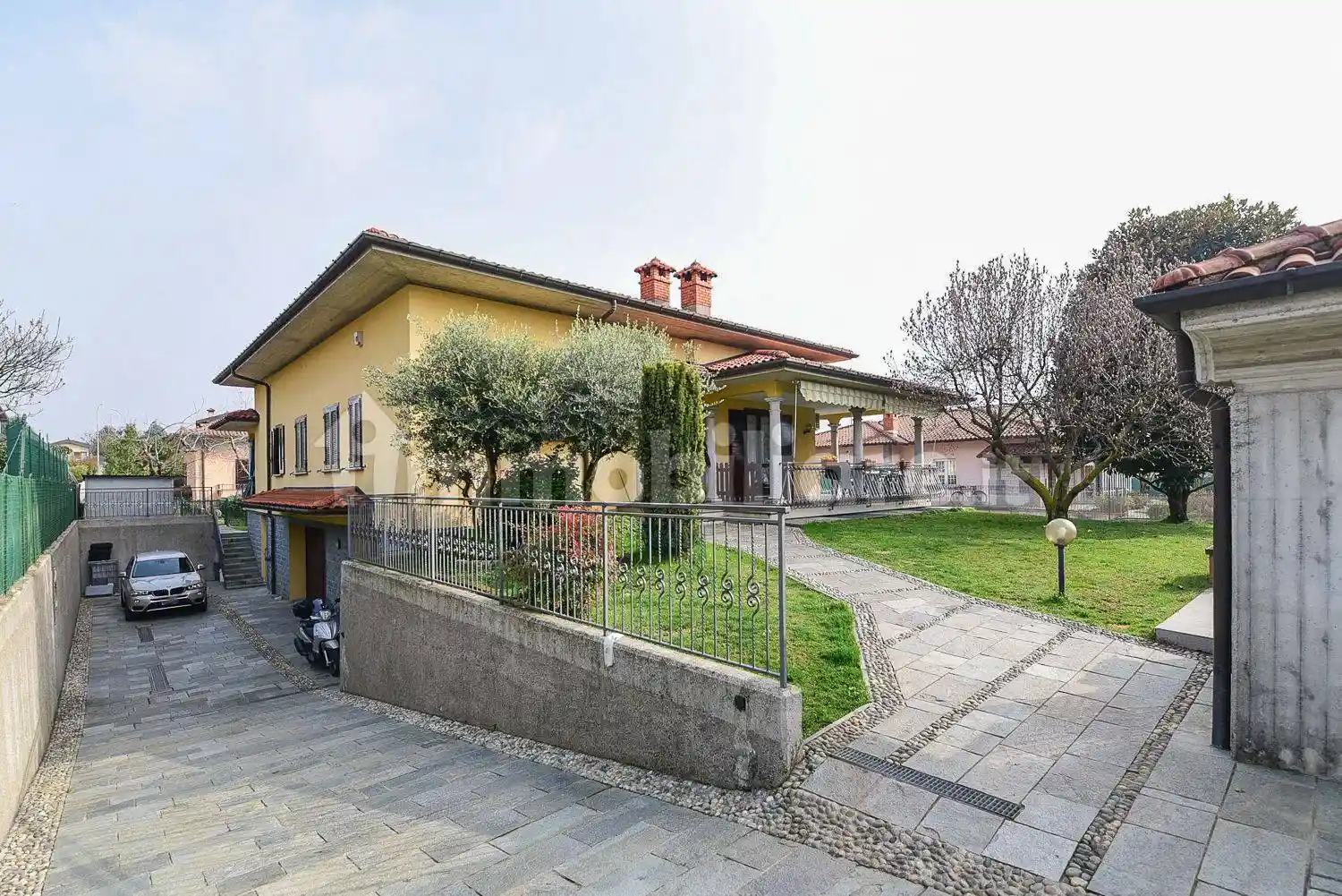 Villa in vendita a Olgiate Comasco
