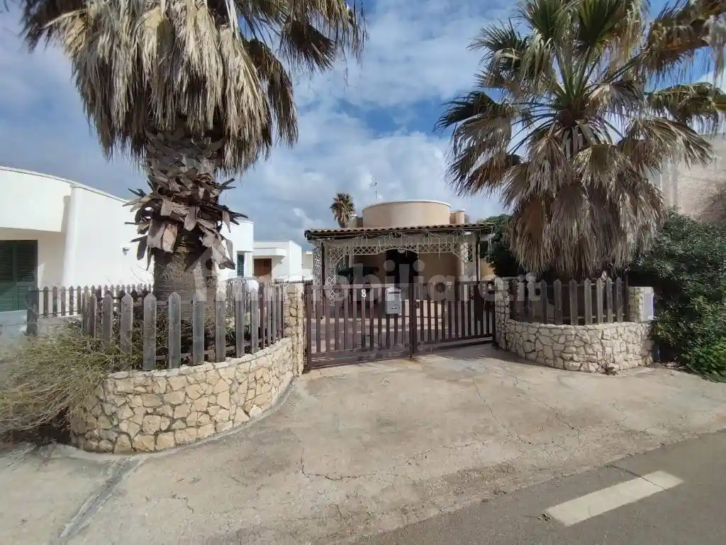 Casa indipendente in vendita a Alliste