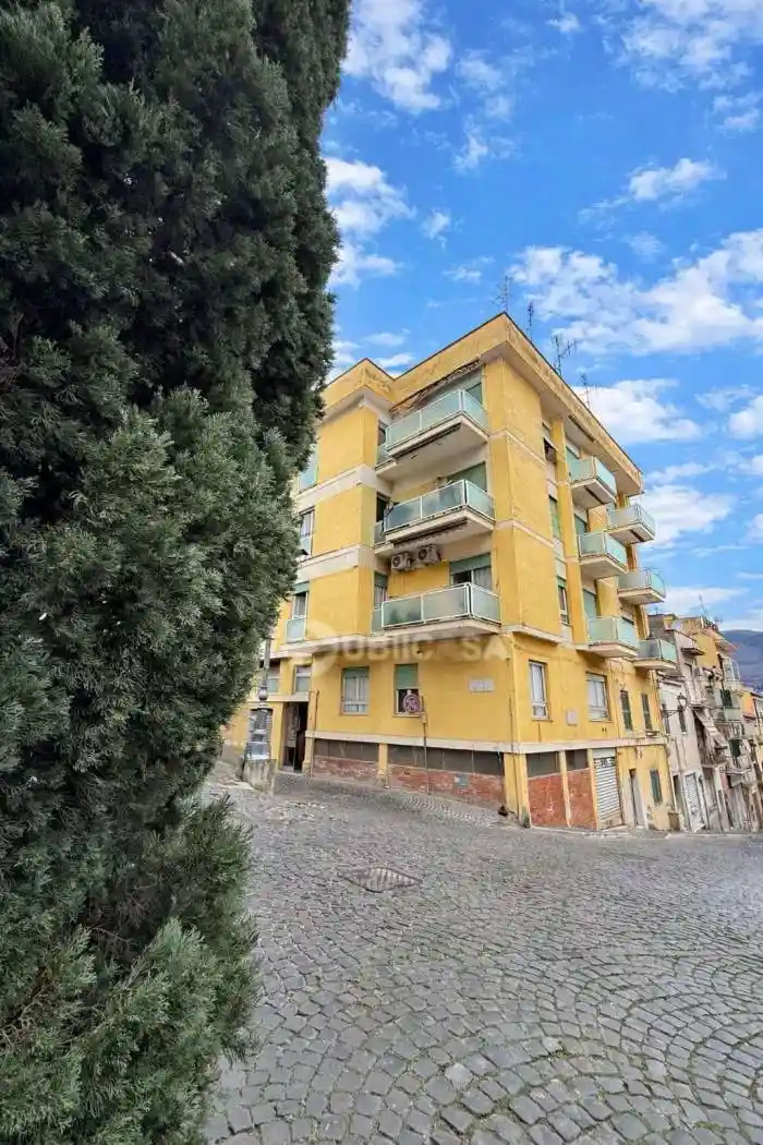 Appartamento in vendita a Velletri