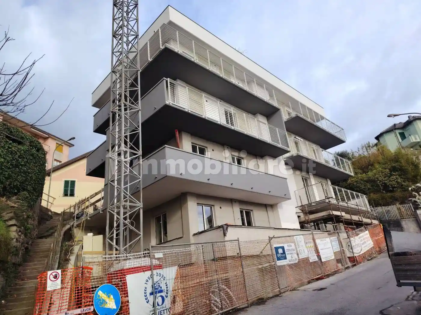 Appartamento in vendita a Varazze