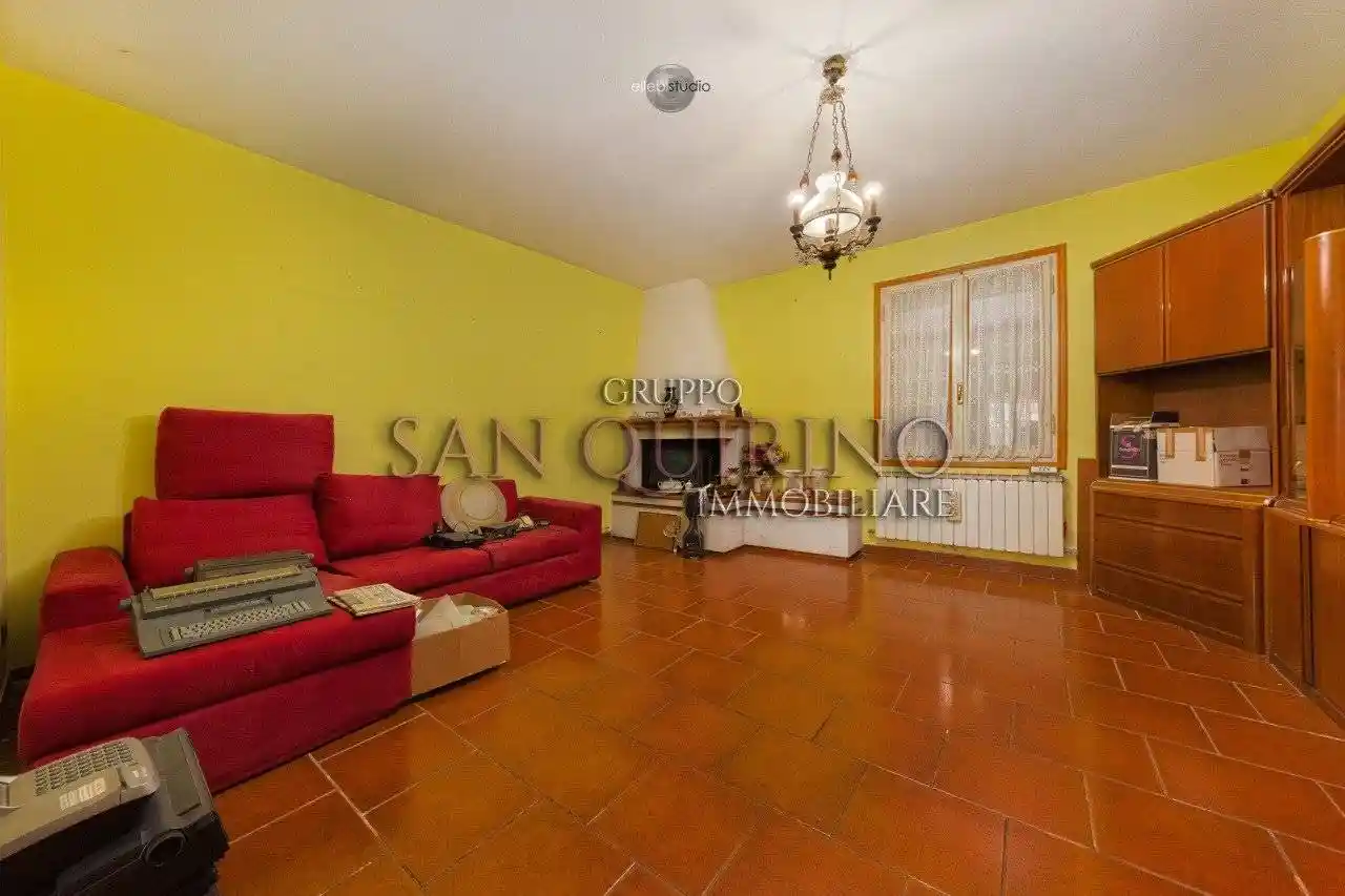 Villa in vendita a Novi di Modena