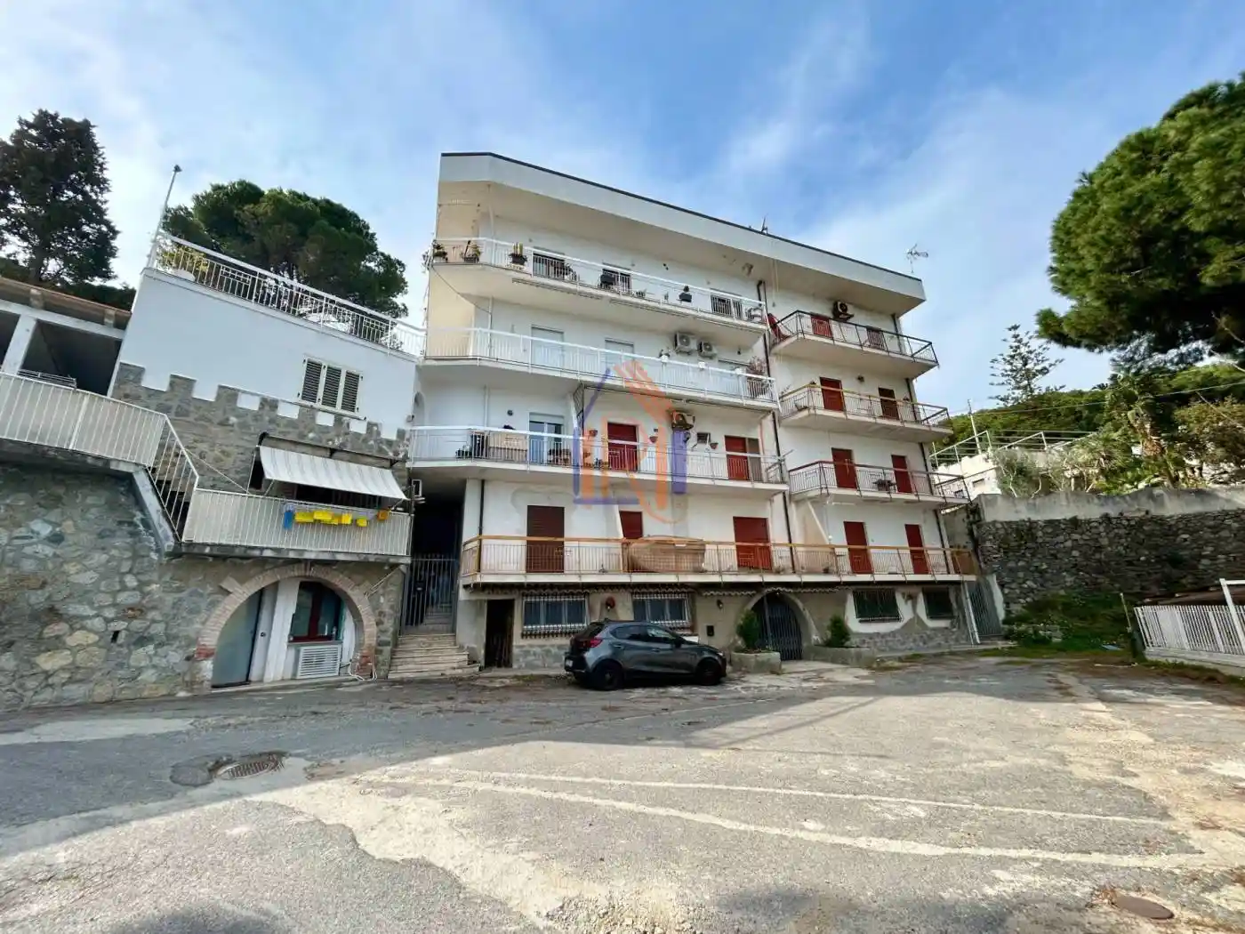 Appartamento in vendita a Stalettì