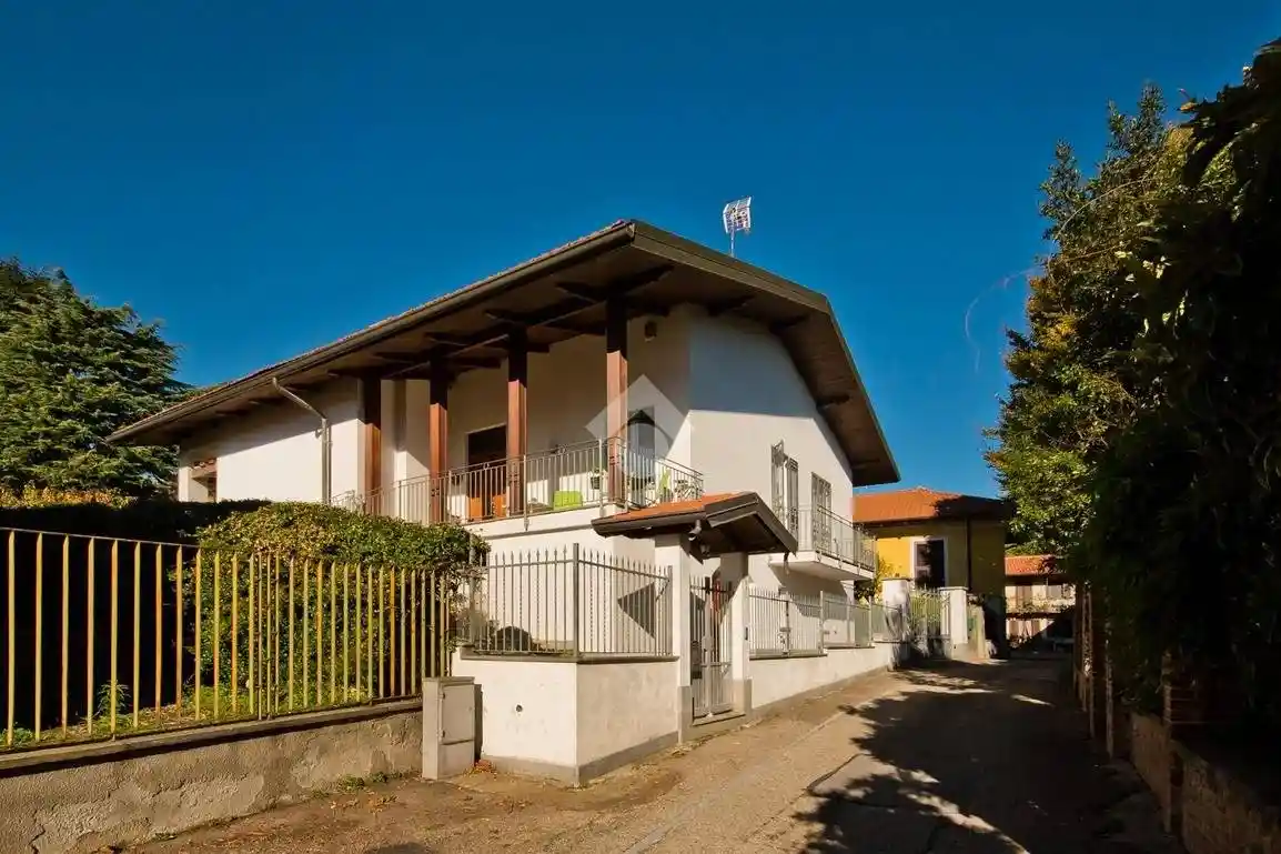 Casa indipendente in vendita a Pecetto Torinese