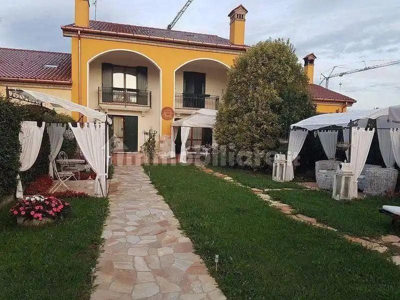 Villetta a schiera in vendita a Sant'Angelo di Piove di Sacco