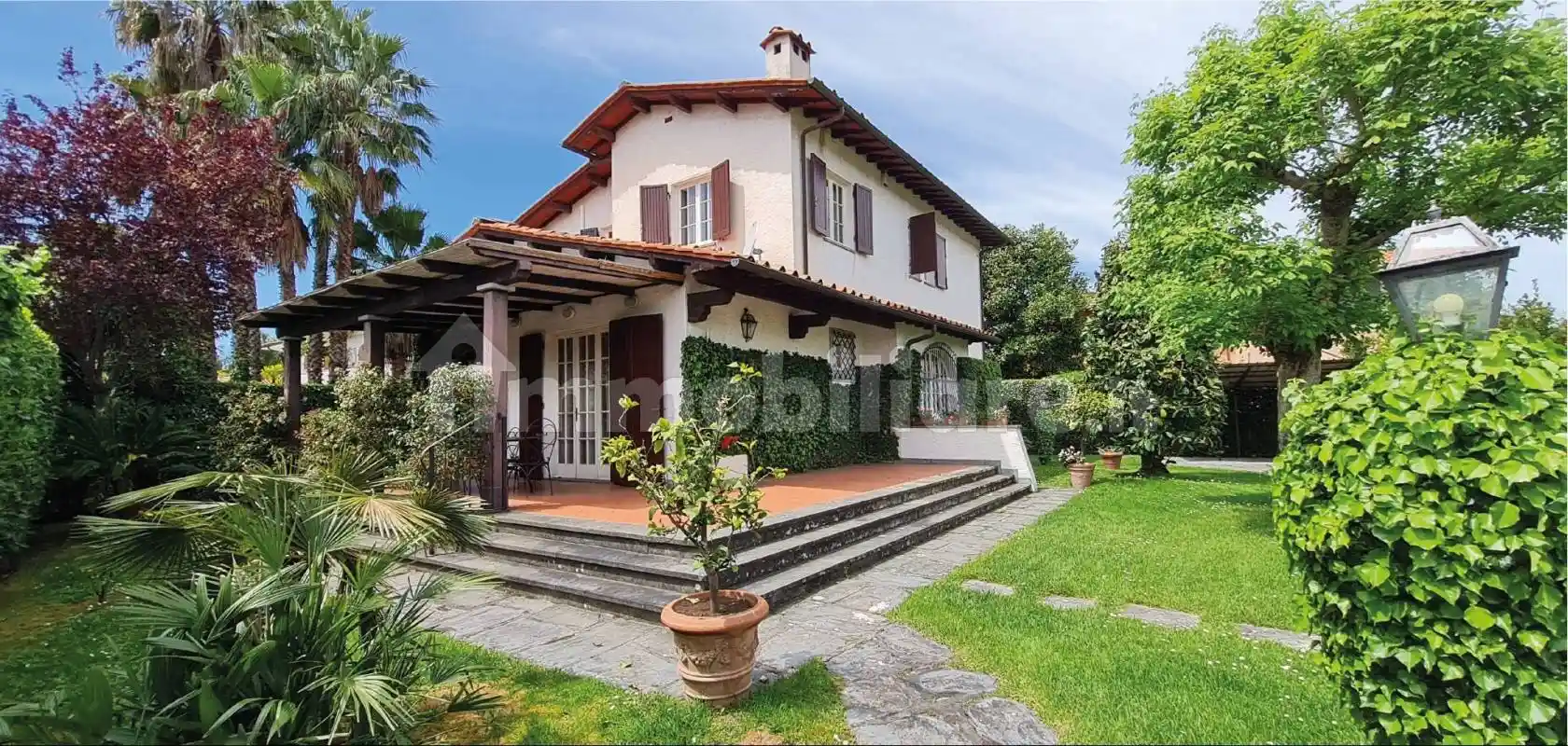 Villa in affitto a Forte dei Marmi