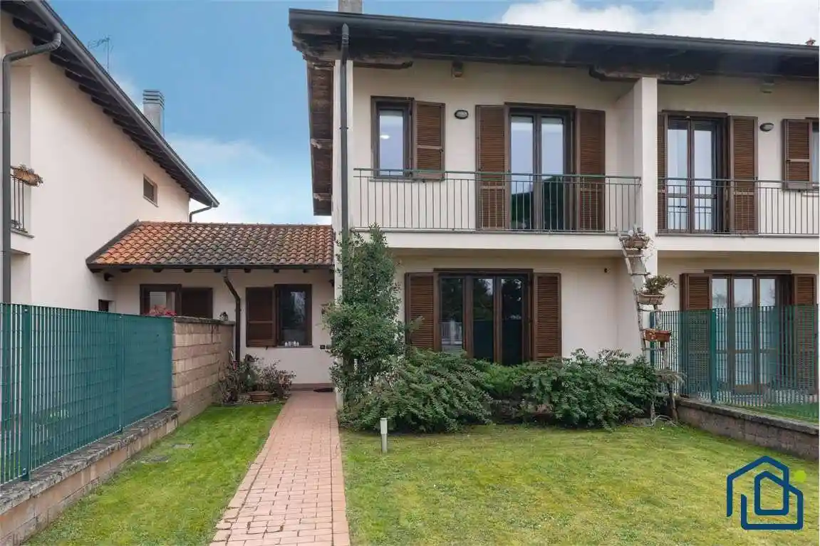 Villetta a schiera in vendita a Castano Primo