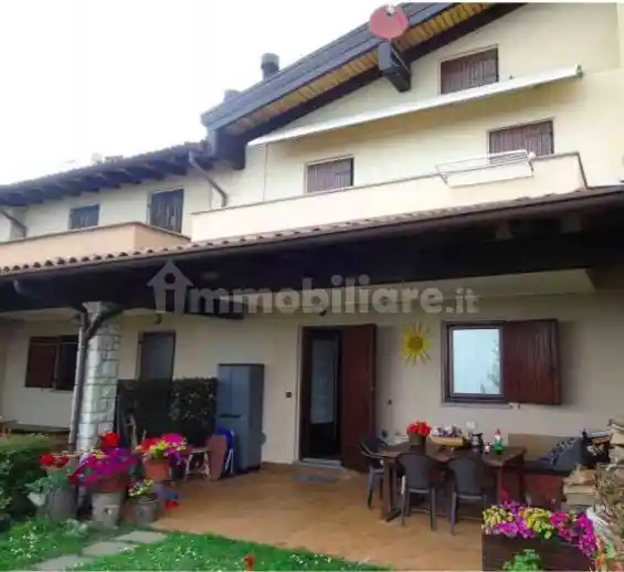 Appartamento in vendita a Grone