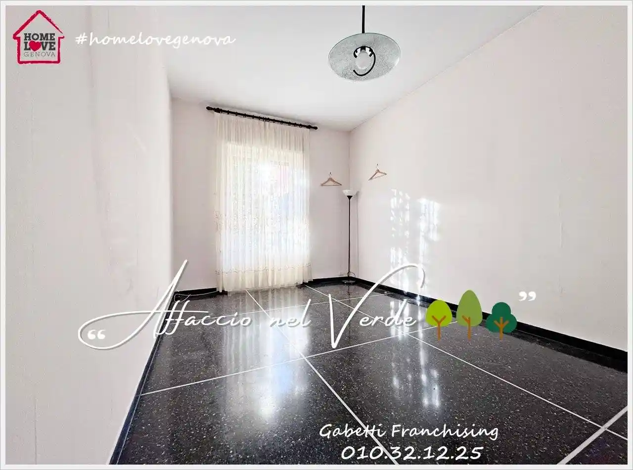 Appartamento in vendita a Genova