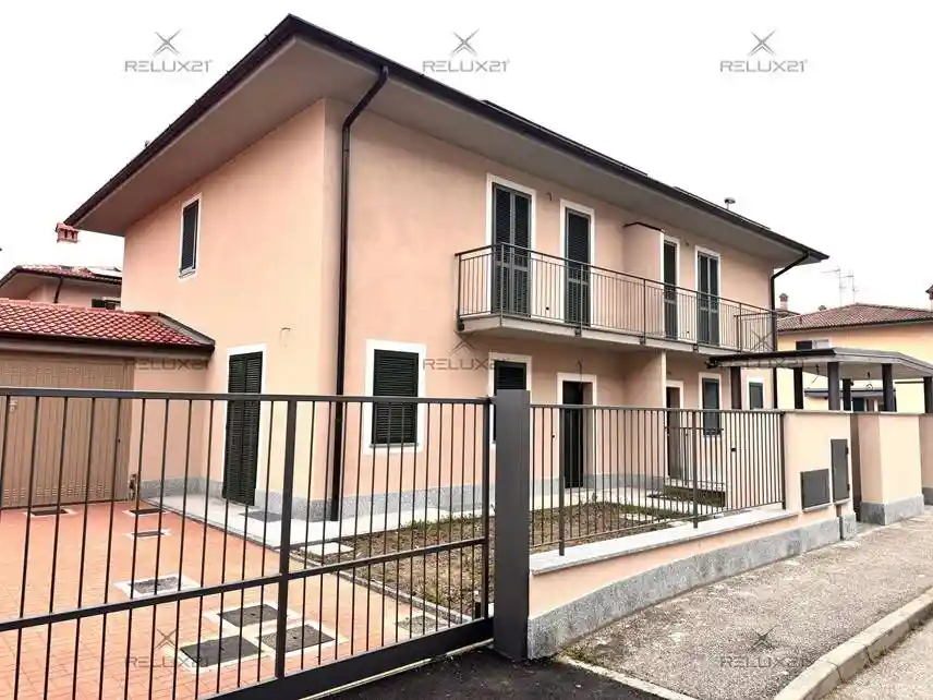 Villa in vendita a San Martino Siccomario