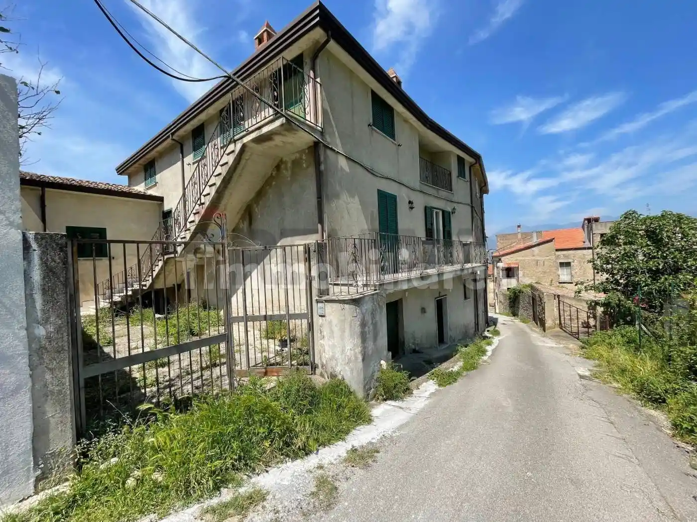 Casa indipendente in vendita a Solopaca
